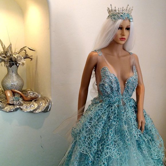 "AMALI" Turquoise & Silver Medieval Goddess Babydoll Wedding Ballgown Set - Picture 9 of 14